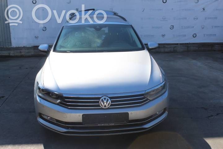 PASSAT B8 Passat  3G1858069D
