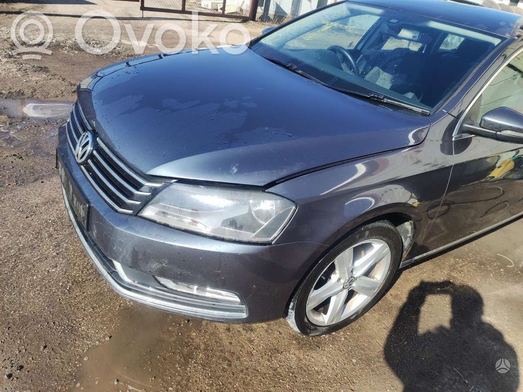 PASSAT B7 Passat  7P6035730D