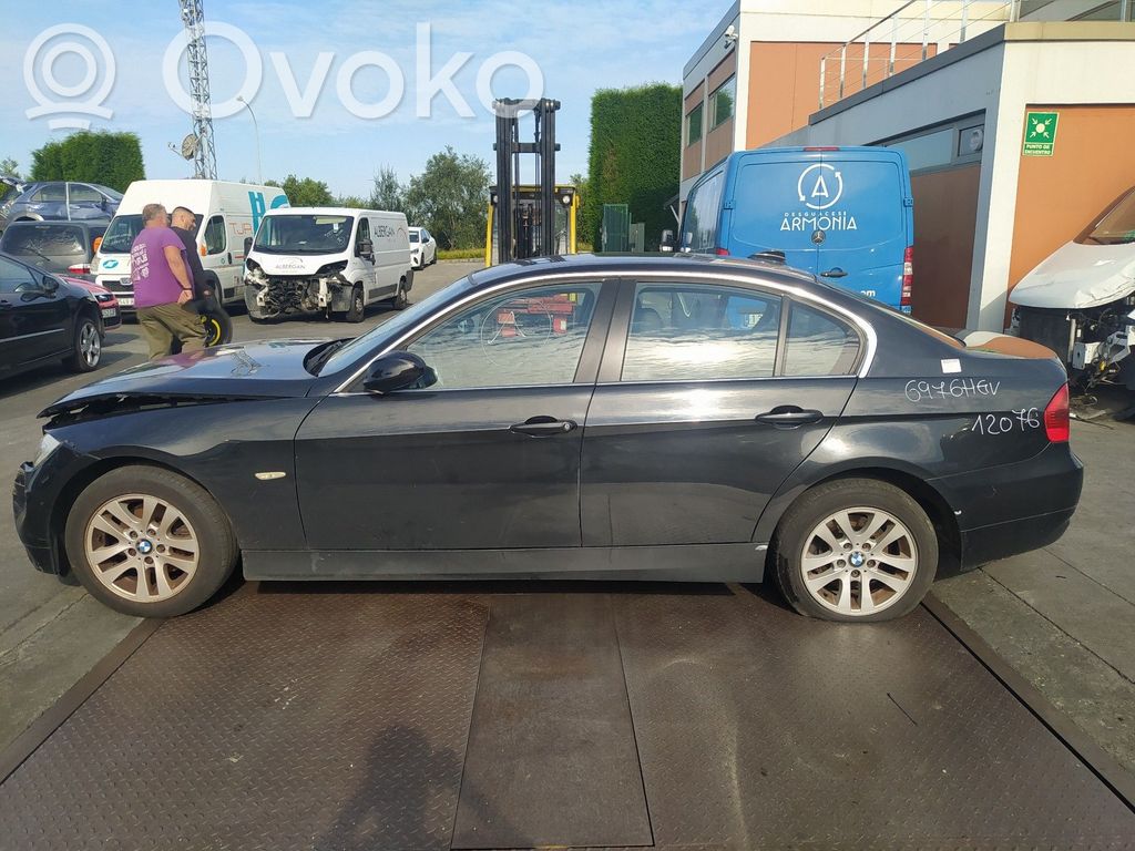 3 E46 Series 3  64119117136