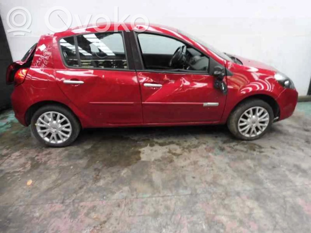 Clio III Clio  8200570865D
