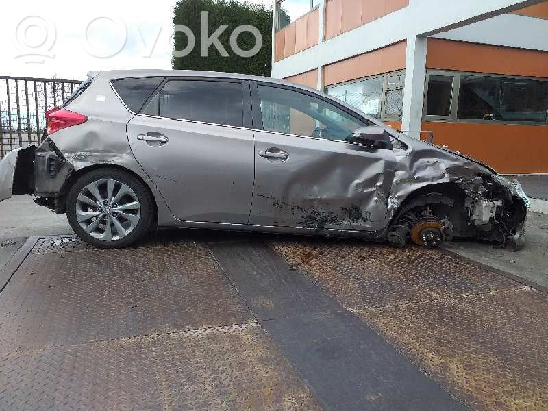 Auris E180 Auris  5424A31A