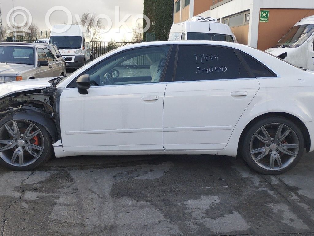Exeo (3R) Exeo  8E0959565A