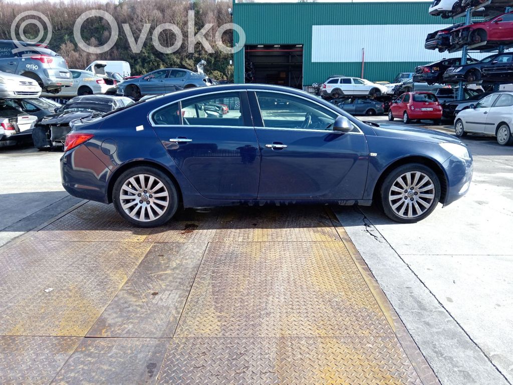 Insignia A Insignia  1204643