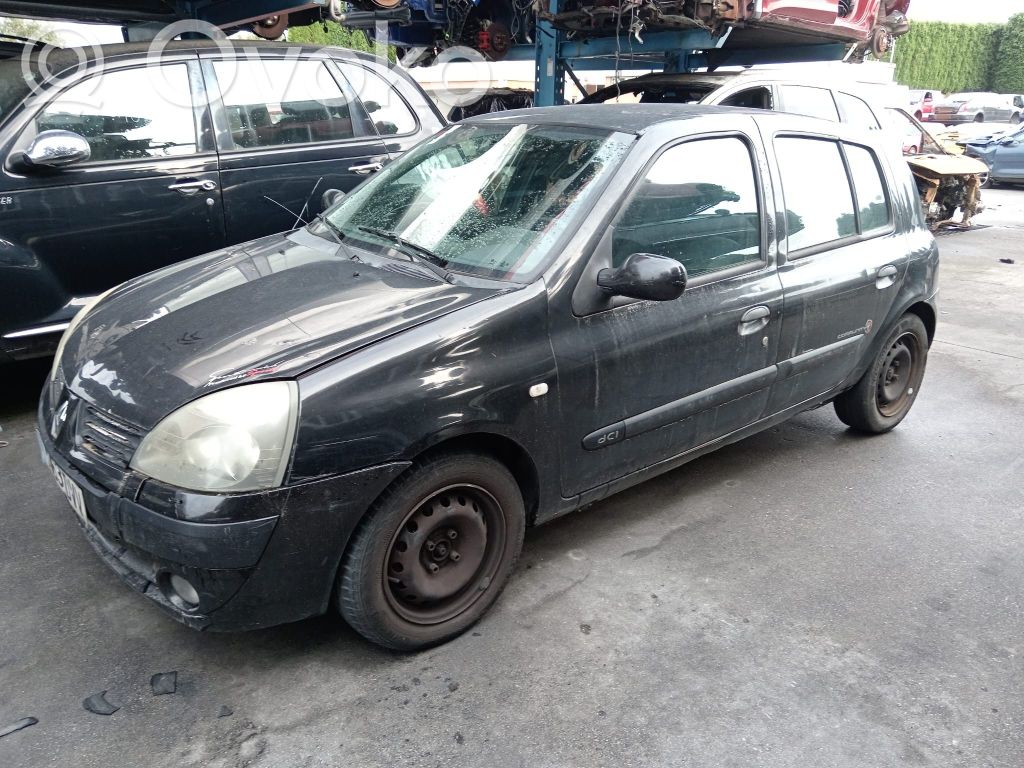 Clio III Clio  7701064226
