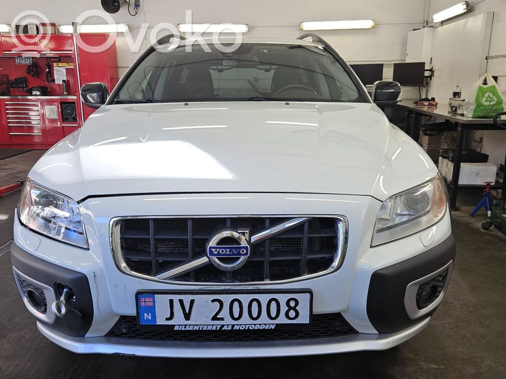 XC70 XC70  30799044