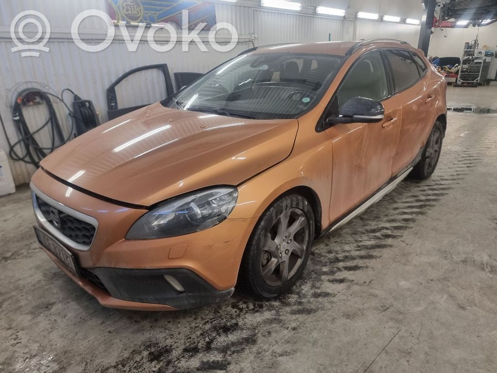 V40 S40, V40  D5204T6