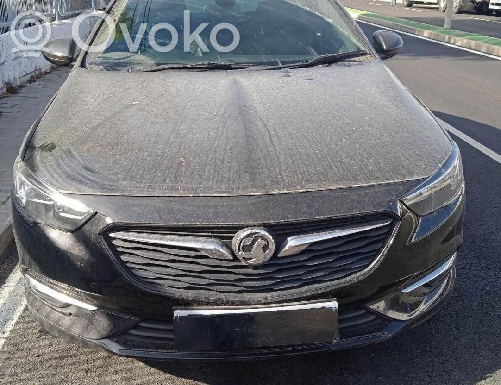 Insignia B Insignia  39087134