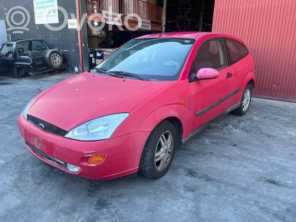 Focus Focus  XS4F12A650FAB