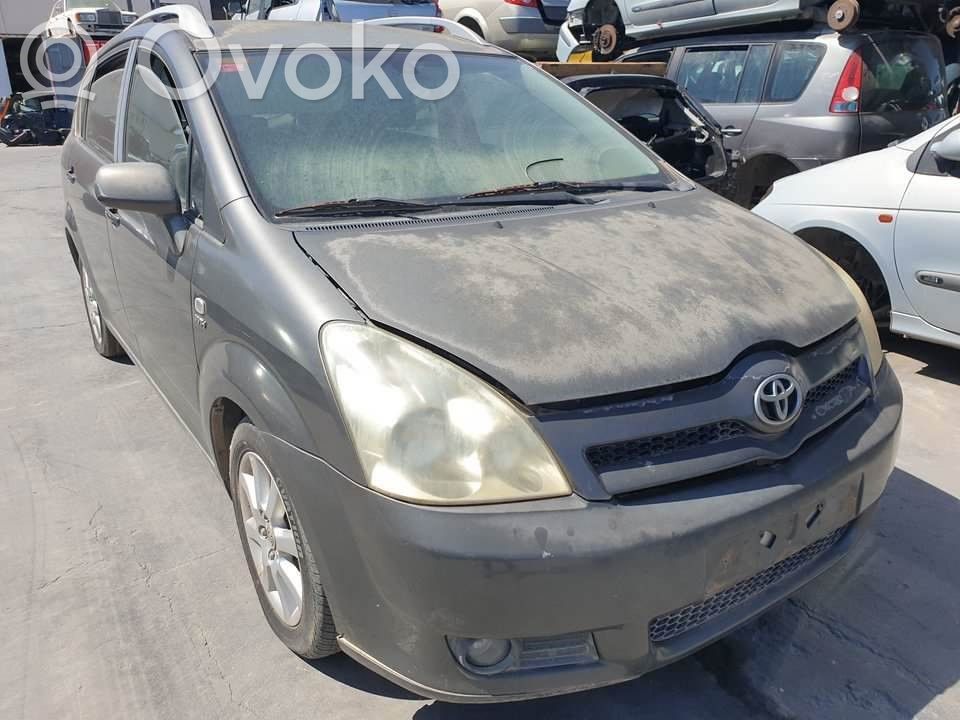 Corolla Verso AR10 Corolla Verso  472000F030