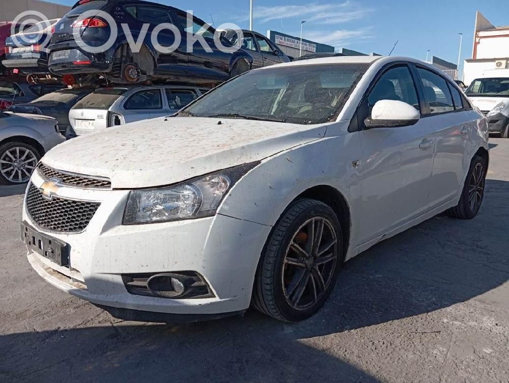 Cruze Cruze  3870578
