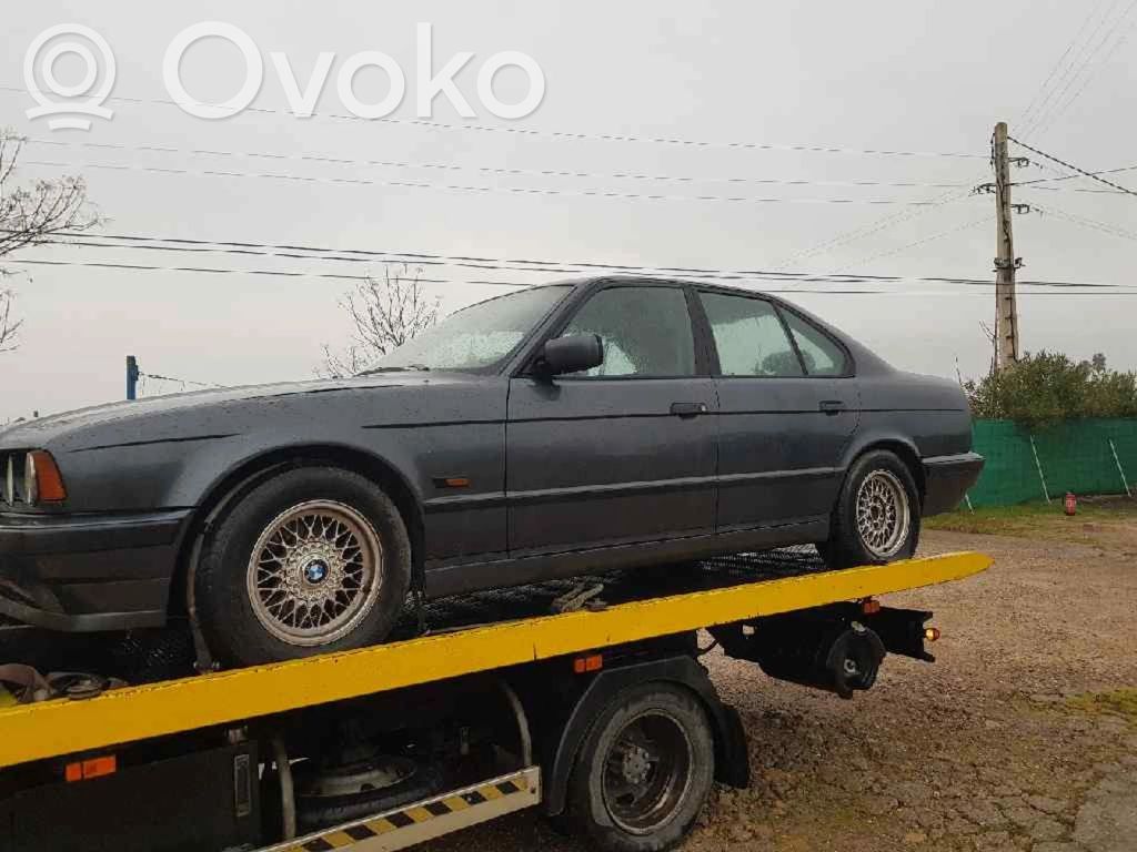 5 E34 Series 5  64111384295