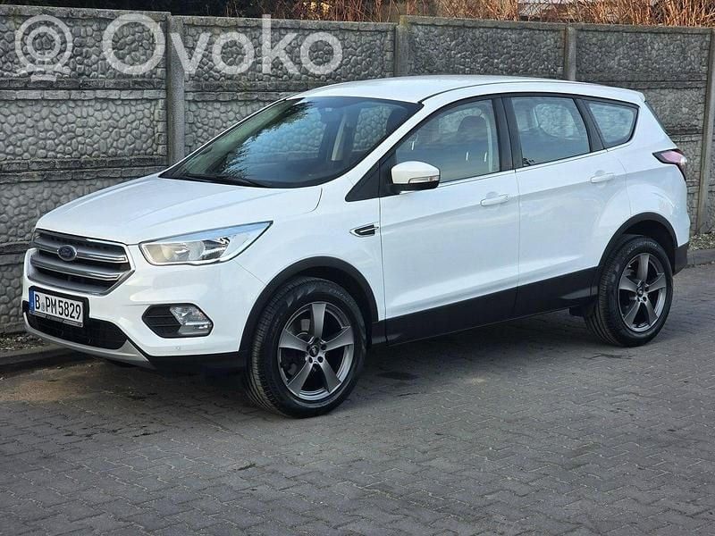Kuga II Kuga  CM5G9F490AA