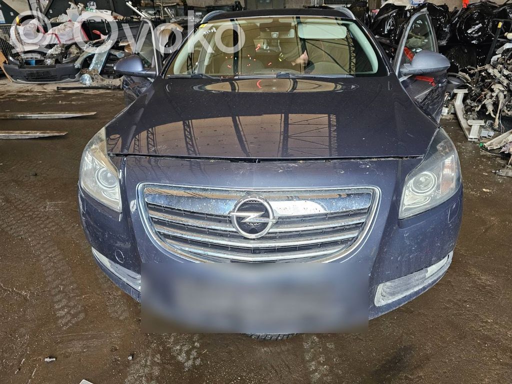 Insignia A Insignia  25799293