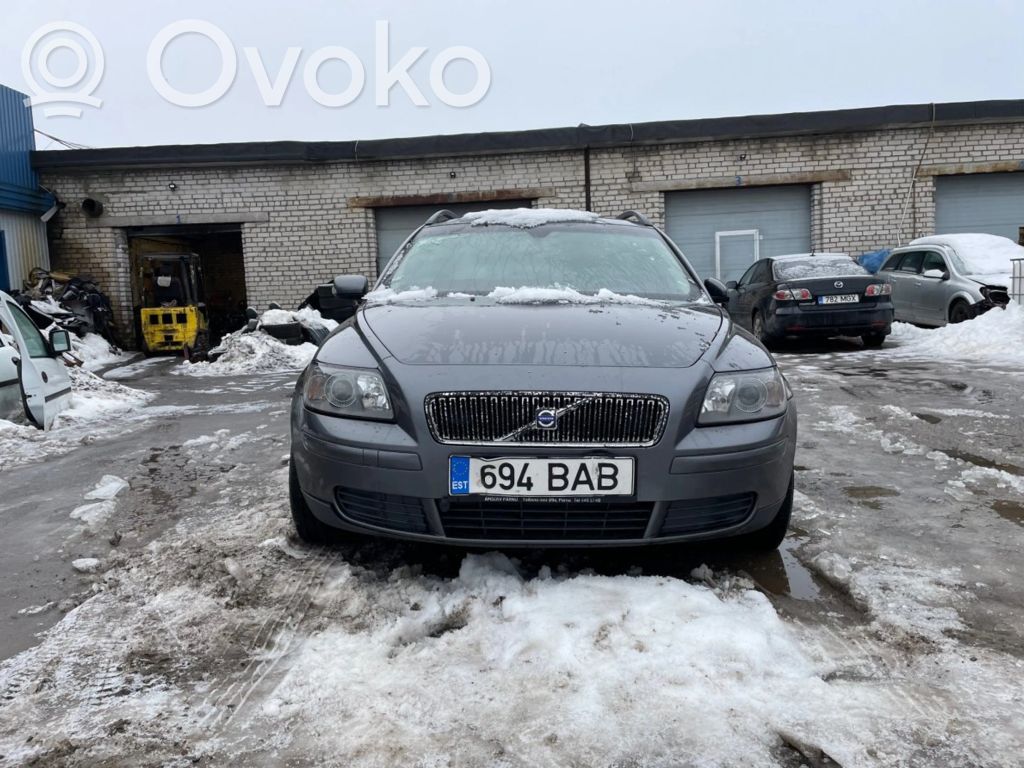 S40 S40, V40