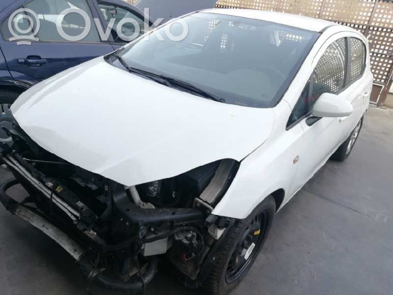Corsa E Corsa  13479852