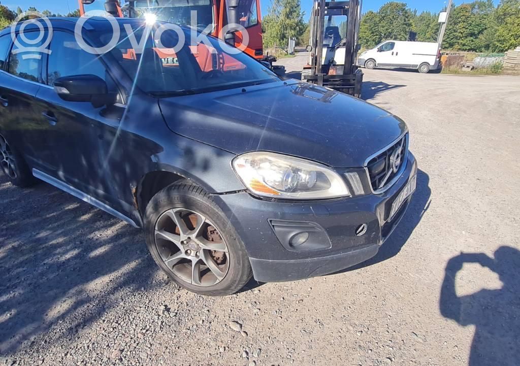 XC60 XC60  7G9N10D893BB