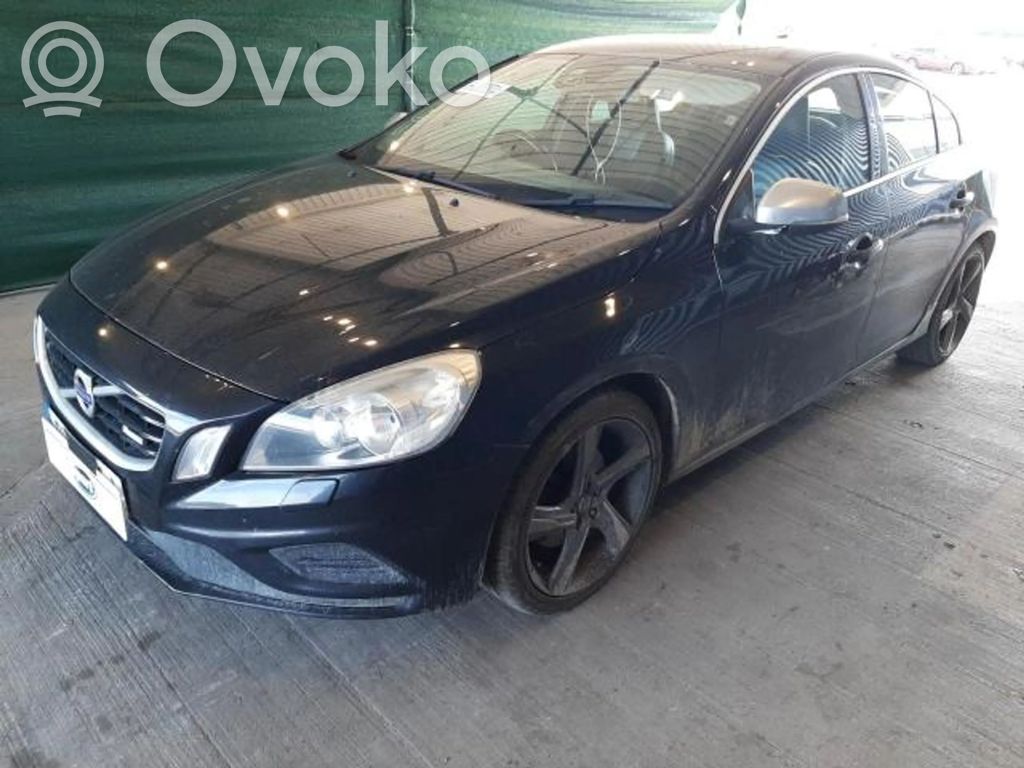 S60 S60  31303238