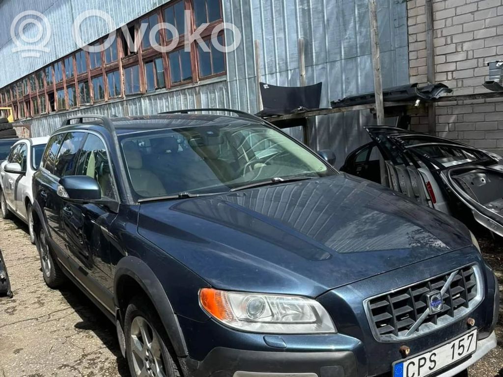 XC70 XC70  30777526