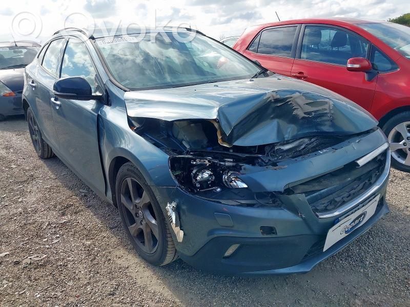 V40 Cross country V40 Cross Country  30659885