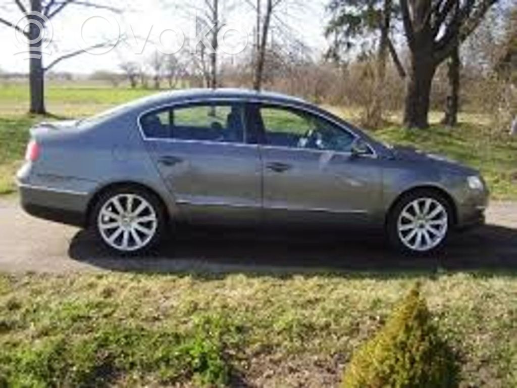 PASSAT B6 Passat  3C4839015A