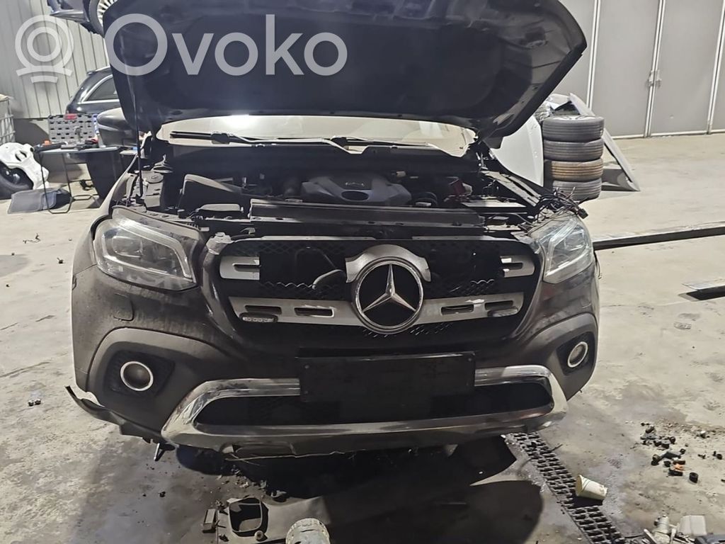 X-class W470 X-class  277605XA0A