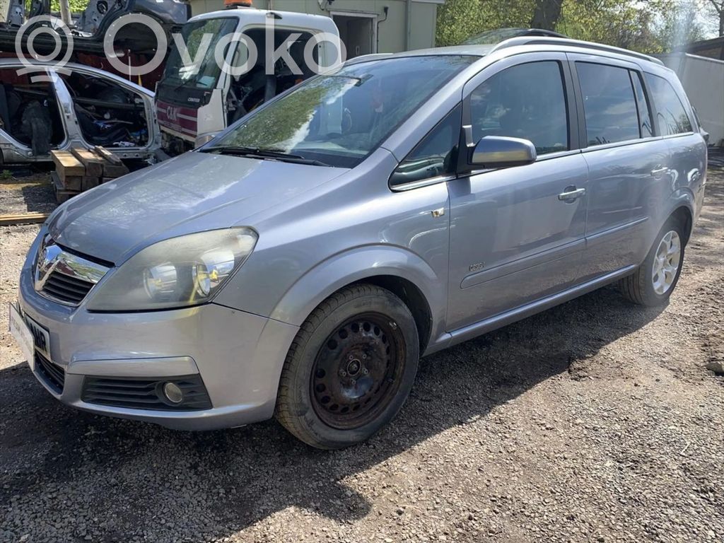 Zafira B Zafira  13197131