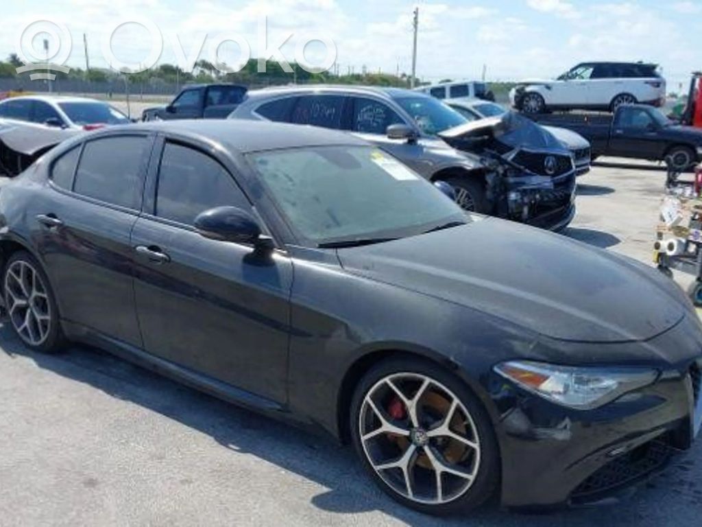 Giulia Giulia  156107993