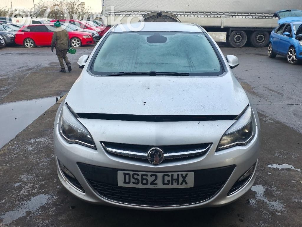 Astra J Astra  13370759