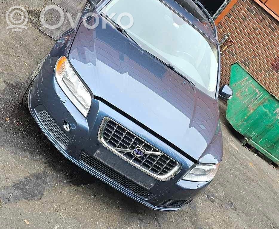 V70 S70, V70, V70 XC  30739413