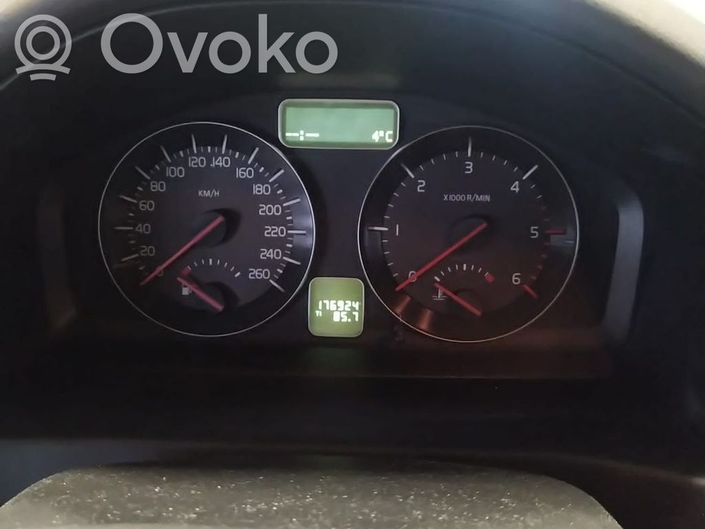 V50 V50  31264914