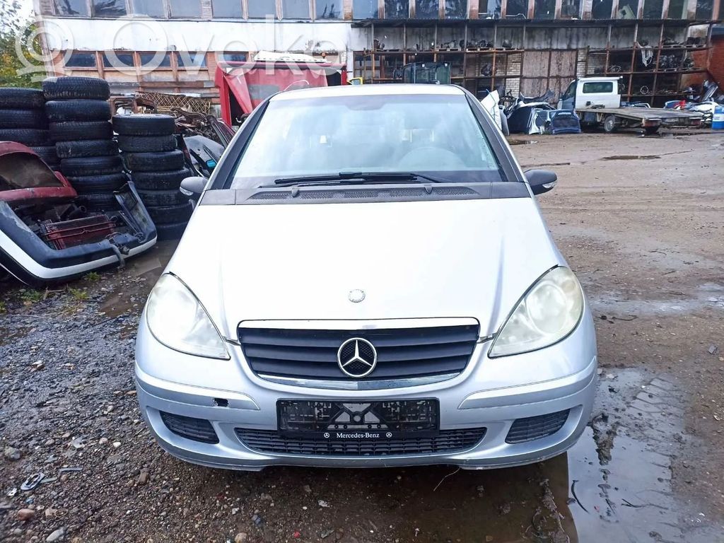A W169 A-class  0721L904