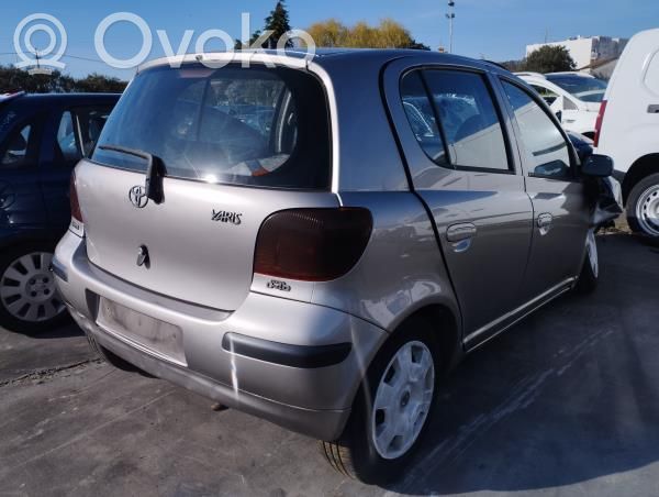Yaris Yaris