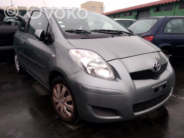 Yaris Yaris