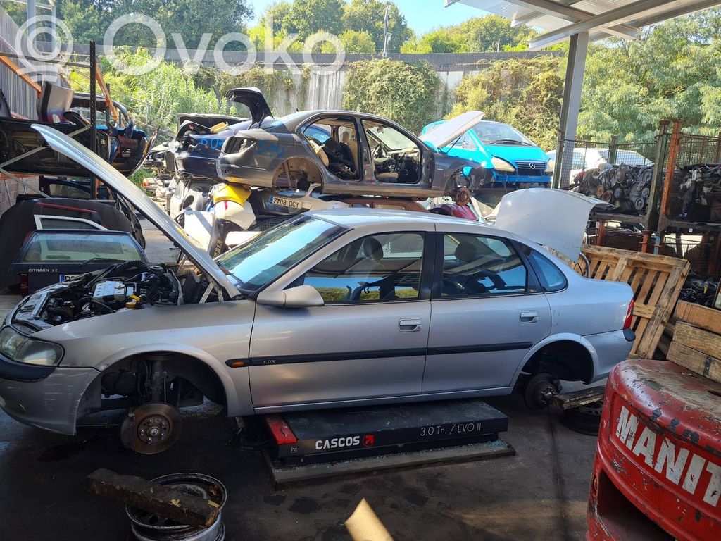 Vectra B Vectra  90468702
