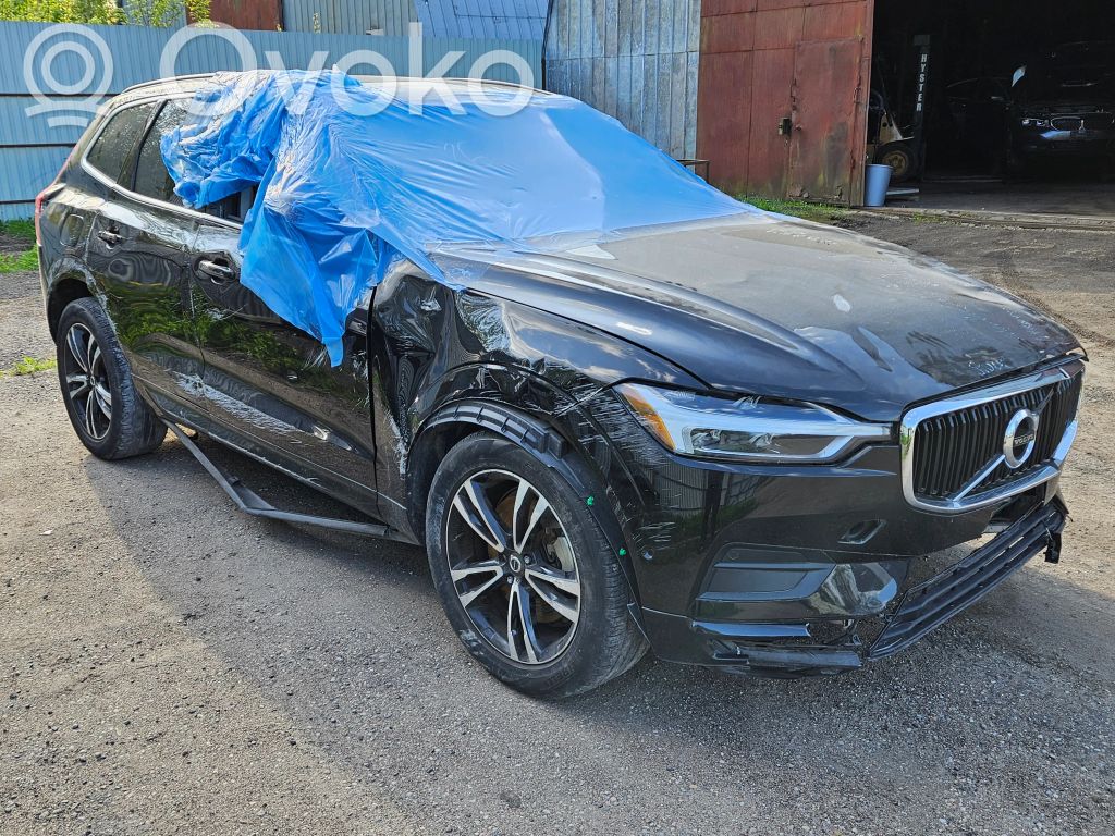 XC60 XC60  32134323