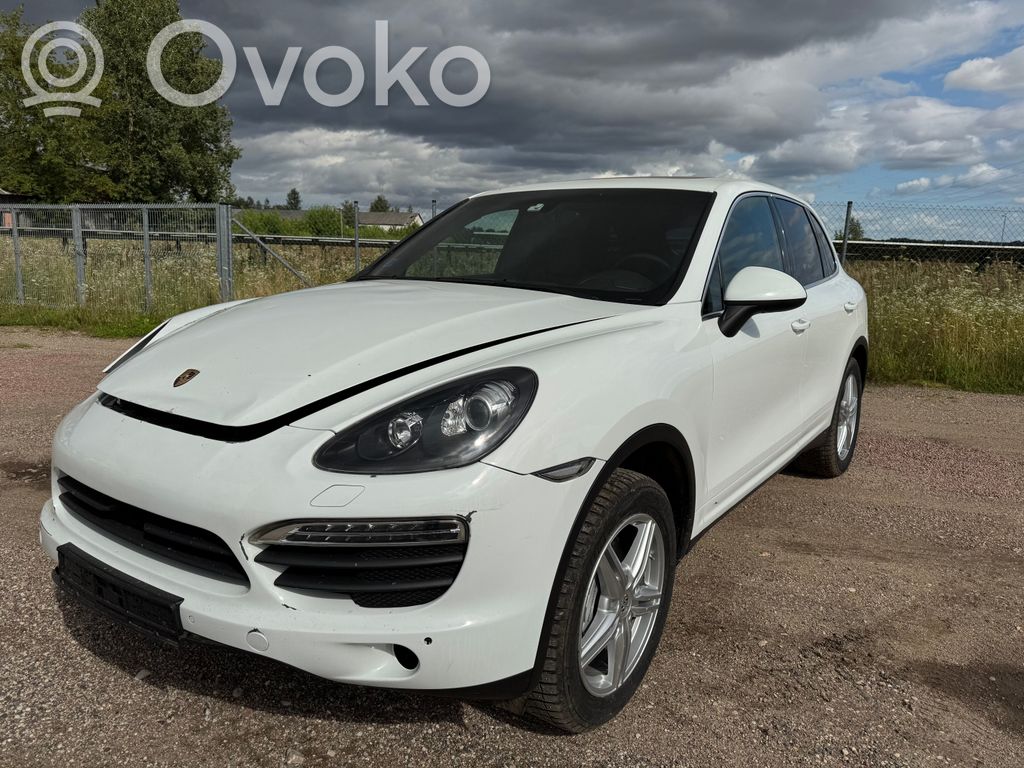 Cayenne (92A) Cayenne  7P5906262