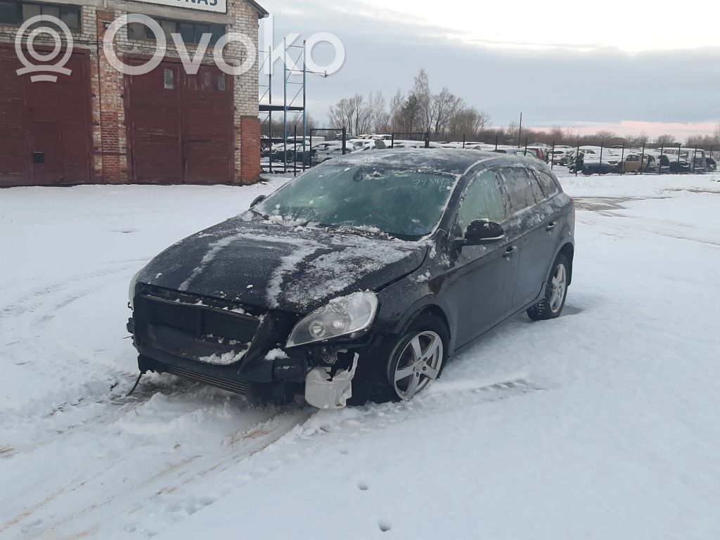 V60 V60, V60 Cross Country