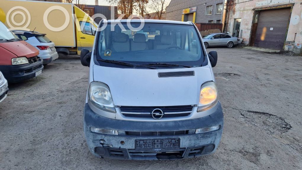 Vivaro Vivaro  8200411257
