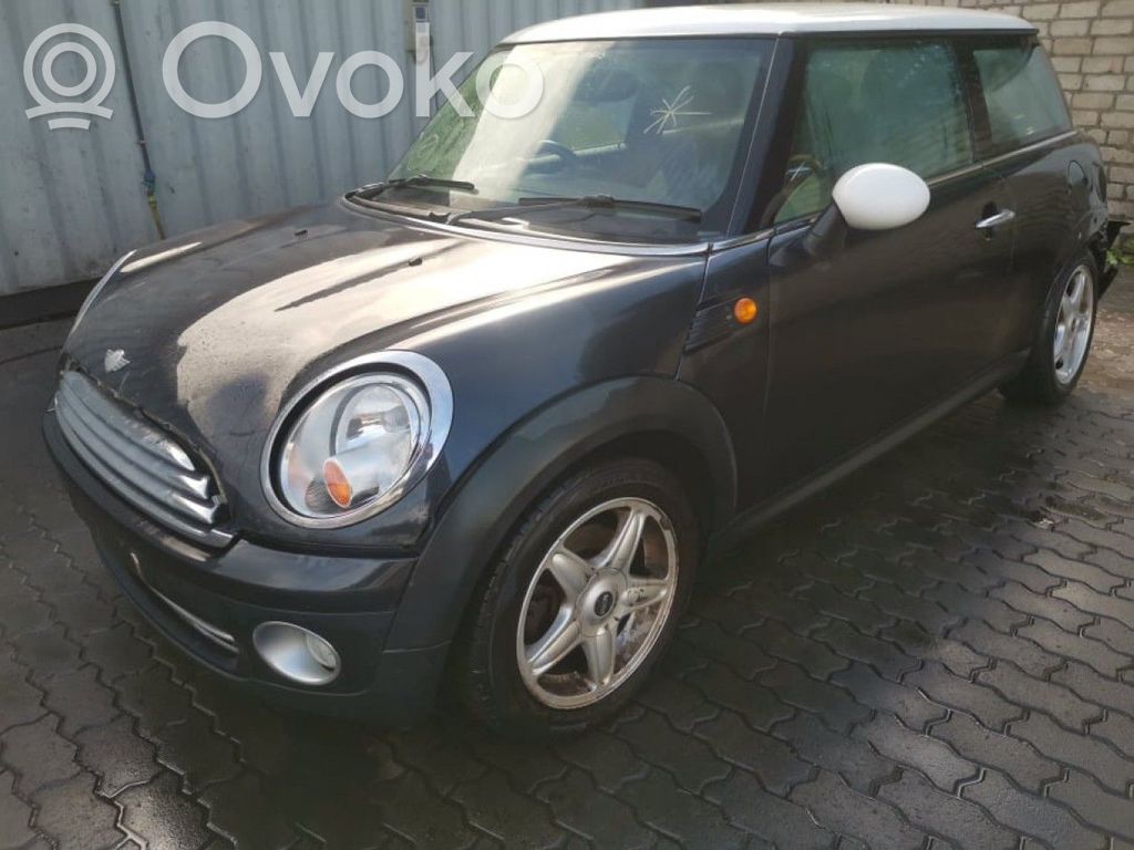 One - Cooper Coupe R56 One/Cooper Coupe R56