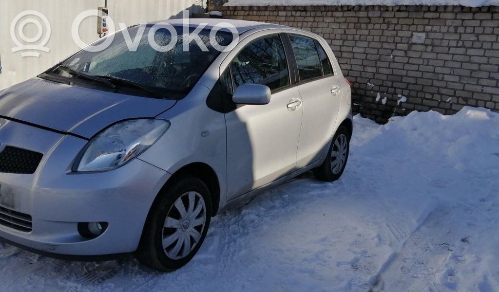 Yaris Yaris