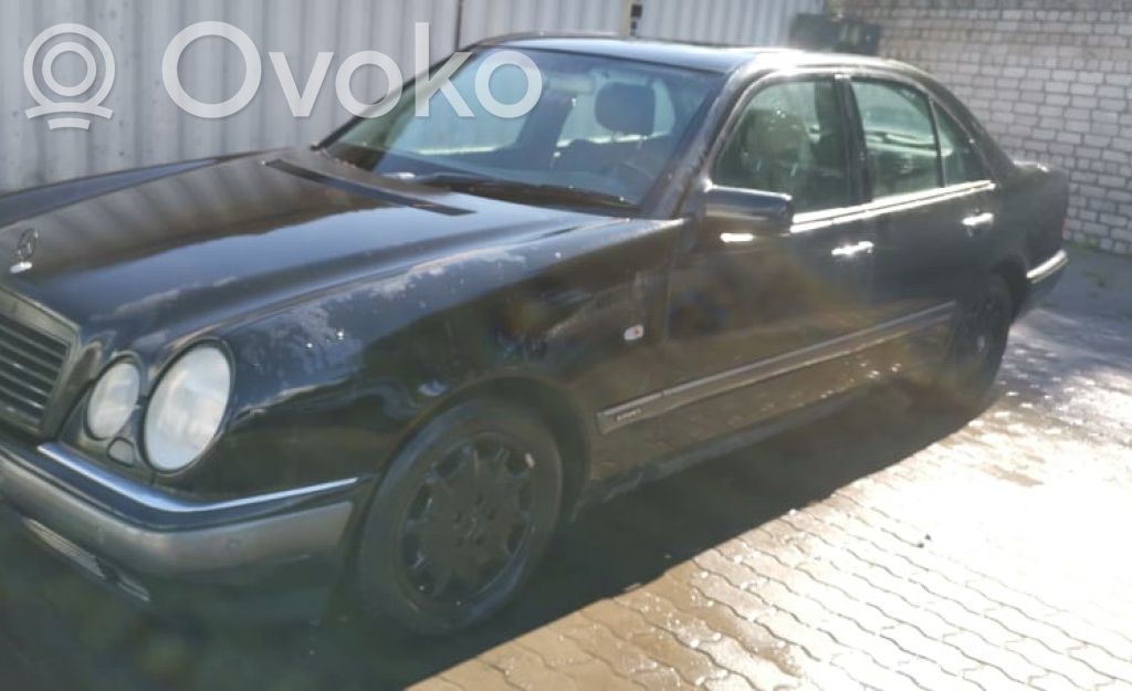 E W210 E-class, AMG (W124, W210, W211, W212, W213, C207, W238)