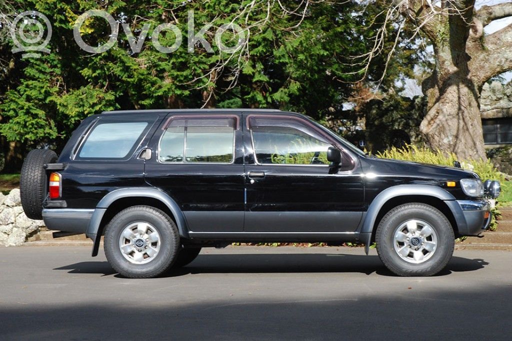 Terrano Terrano  4079013400