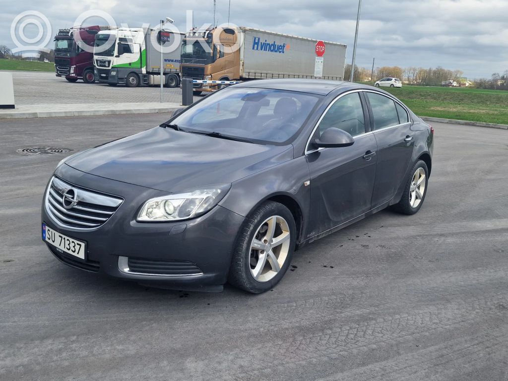 Insignia A Insignia  13228256