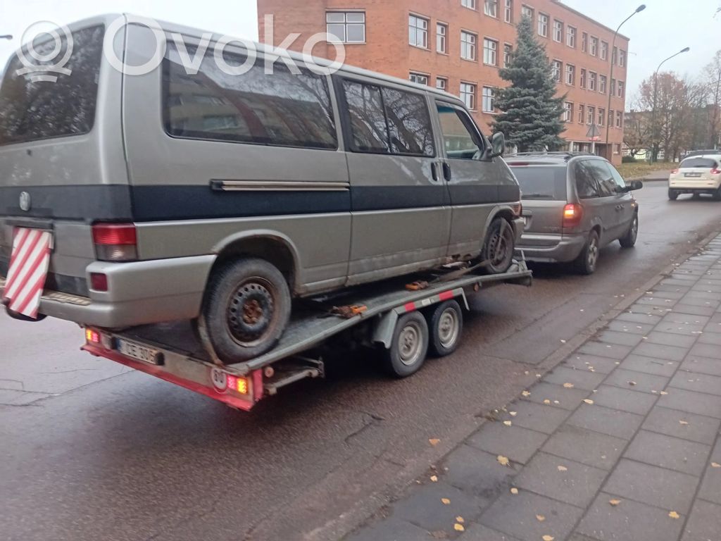 Transporter - Caravelle T4 Transporter/Caravelle  701413531E