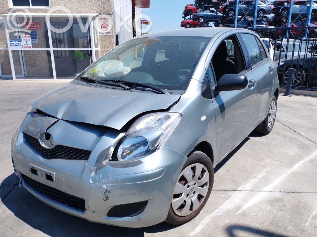 Yaris Yaris  896600DE60