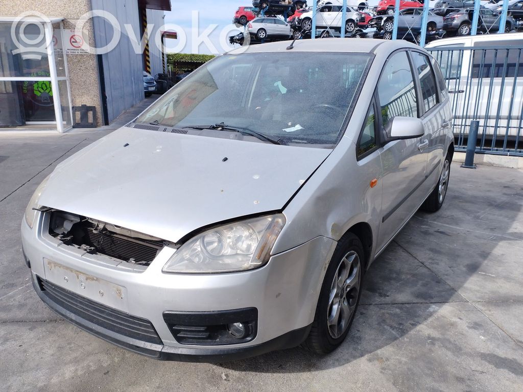 Focus Focus  1744999