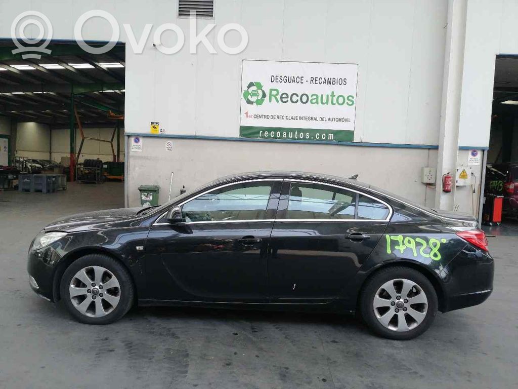 Insignia A Insignia  13505726