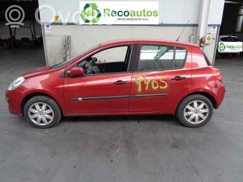 Clio III Clio  8200129956C