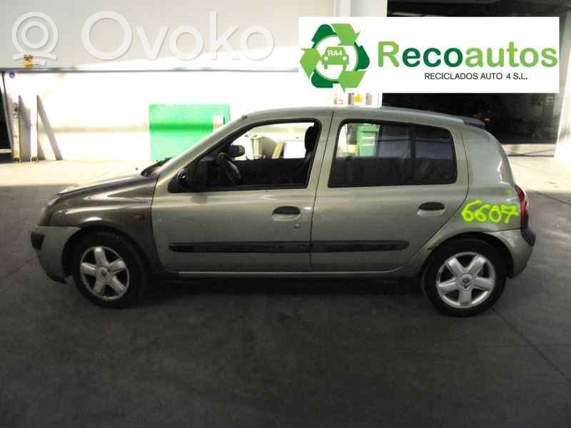 Clio II Clio  7700426087