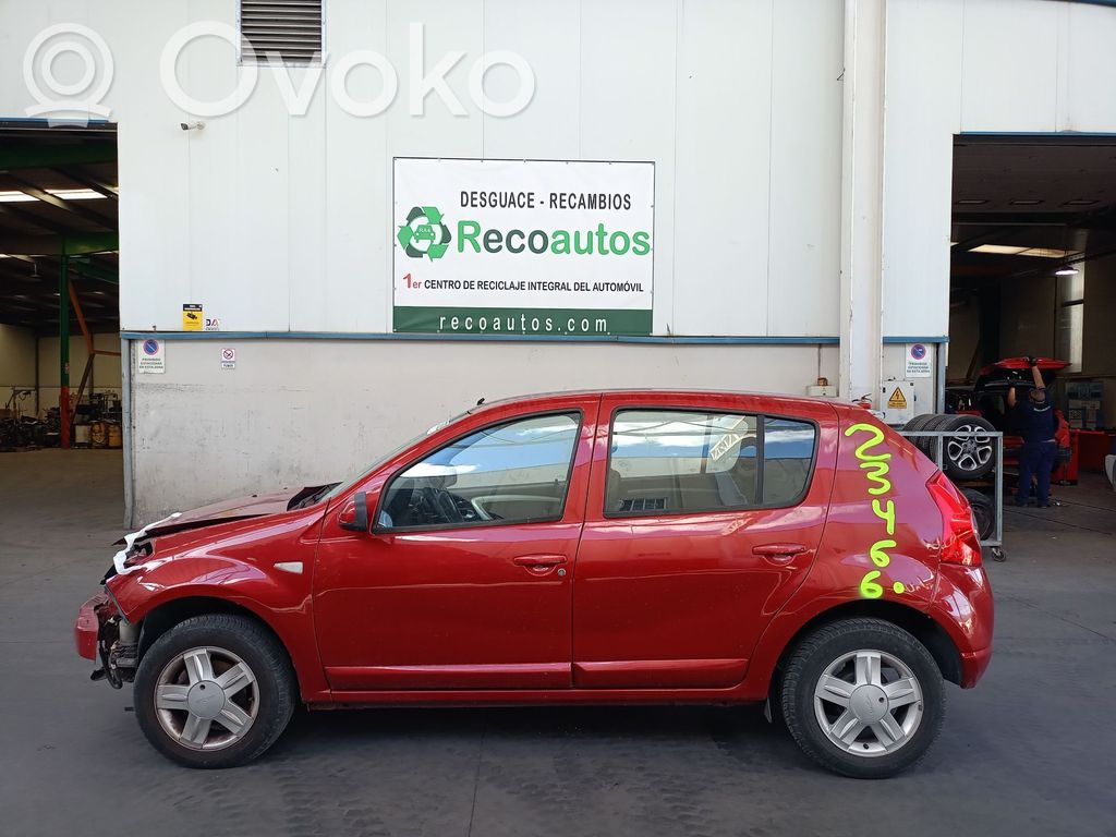 Sandero Sandero, Sandero Stepway  8200734825